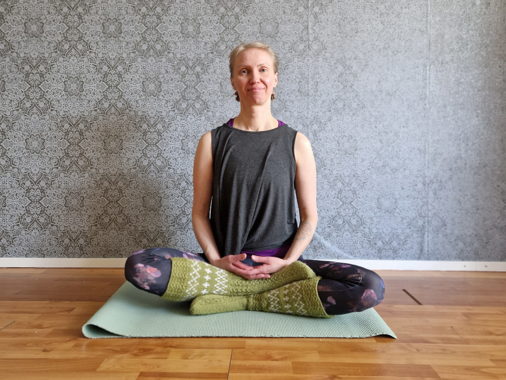 Laura Kotilainen profile photo of yoga instructor