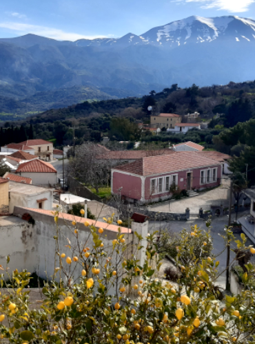 The village of Nevs Amari overlooked by Psiloritis